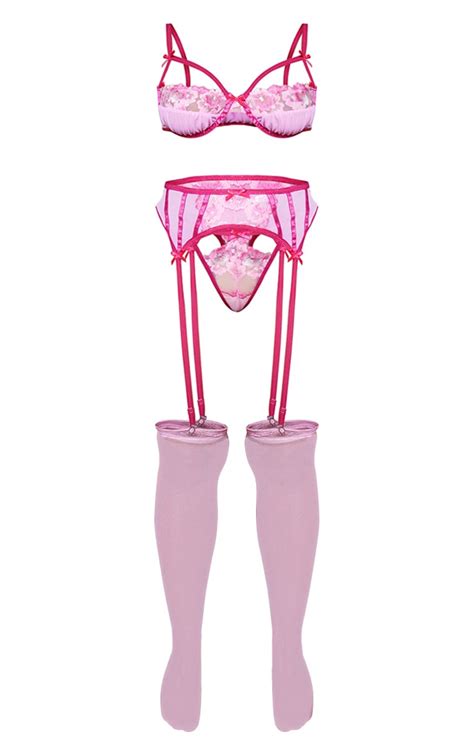 Plus Pink Lace Trim Bow 3 Piece Lingerie Set Prettylittlething Uae