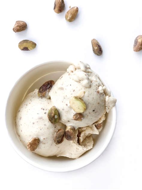 We All Scream For Jenis Roasted Pistachio Ice Cream Dwell And Dine
