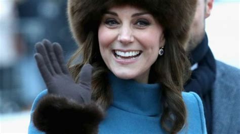 Heres Why Kate Middleton Is Never Allowed To Take Off Her Coat In