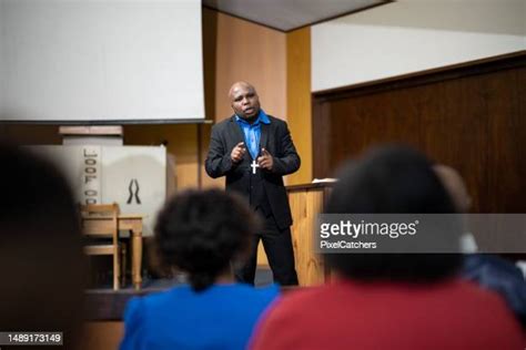 Pastor Preaching Photos And Premium High Res Pictures Getty Images