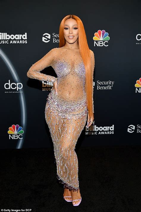 Doja Cat Just About Protects Her Modesty As She Sizzles In Nude On Billboard Awards Red Carpet
