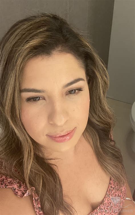 Nadia (40) - Escort lady in Denver CO