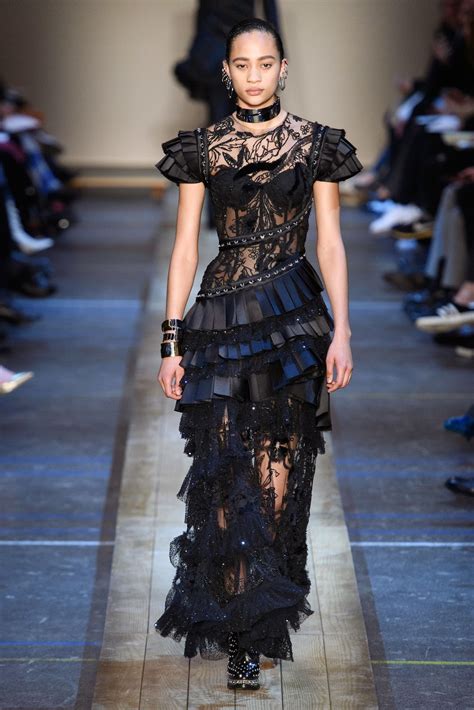 Alexander Mcqueen Fall 2019 Ready To Wear Collection Lfw