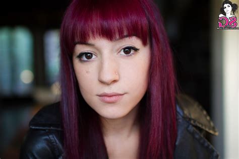 Ingyenes háttérképek arc modell hosszú haj piros fekete haj