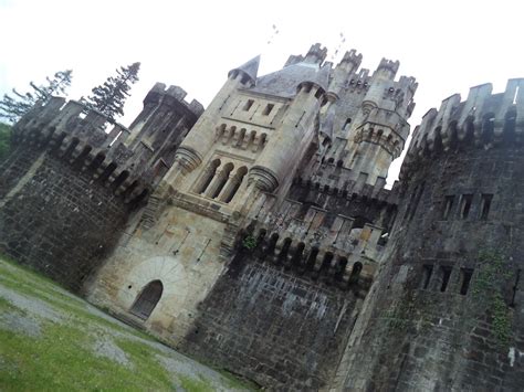 A Fairytale Visit To Butron Castle Bubers Basque Page
