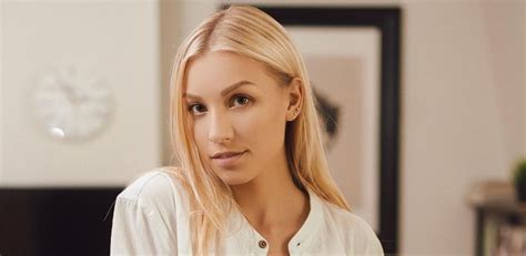 Ekaterina Novikova Bio Age Height Instagram Biography