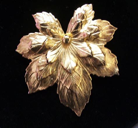 Sarah Coventry Leaf Brooch Pin Gold Tone Roll Over Clasp Etsy