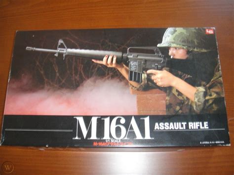 Ls 11 Scale Colt M 16a1 Assault Rifle Plastic Model Kit No P5001