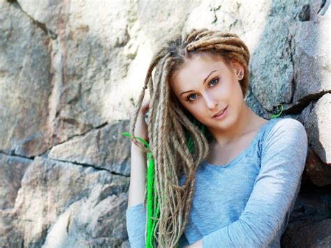 Can white people get dreadlocks? White friend claims dreadlocks part of their cultural ...