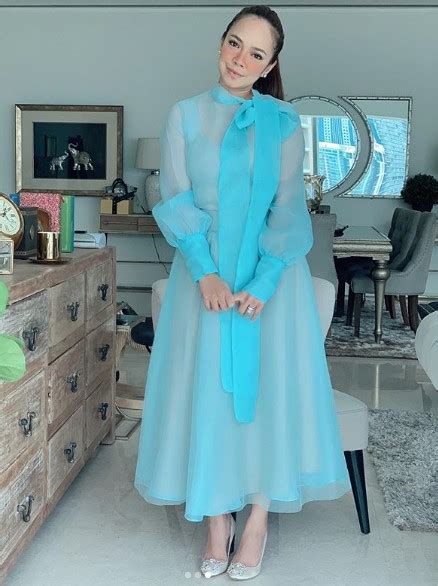 Nora danish telah berkongsi gambar raya nora danish & anak yang bernama, putra rayqal ramli. "Sambut Raya Ke , Nak Sambut Krismas?" - Baju Raya Nora ...