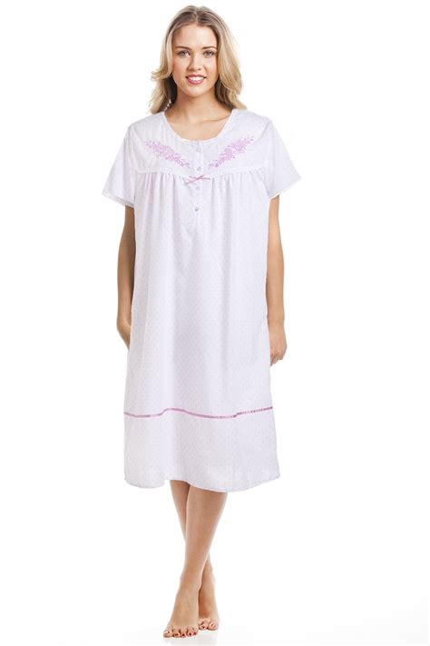 Classic Pink Dot Short Sleeve White Nightdress