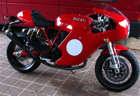 Page 1 use and maintenance manual sport 1000. Ducati Sport Classic full fairing