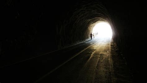 Des astrophysiciens, des ingénieurs, des biologistes, des géochimistes et… Rassurez-vous, il y a bien une vie après la mort