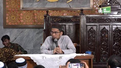 Cara serta kelebihannya yang istimewa. Niat dan Tata Cara Solat Tahajud: Ustadz Adi Hidayat ...