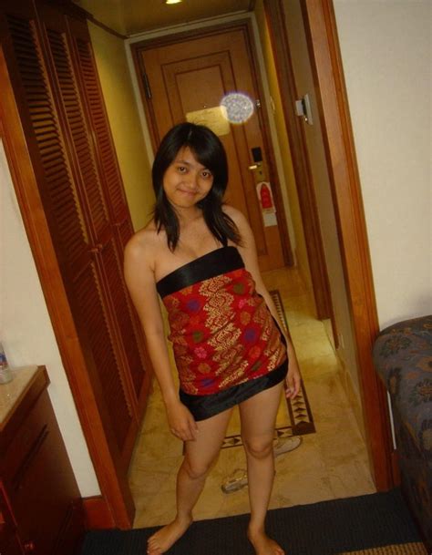 Chika Bandung Becoming The Legend When Her Private Photos Were Leaked Eyerys