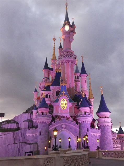 Nouvelle Disneyland Paris Reopens July 15
