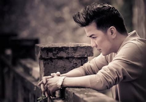 Đúng như minh trang thổ lộ: Chiều cao Tên thật Quê quán Năm sinh của Đàm Vĩnh Hưng