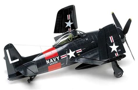 Trumpeter 132 Scale F8f 1 Bearcat Aircraft Modeling Model Aircraft