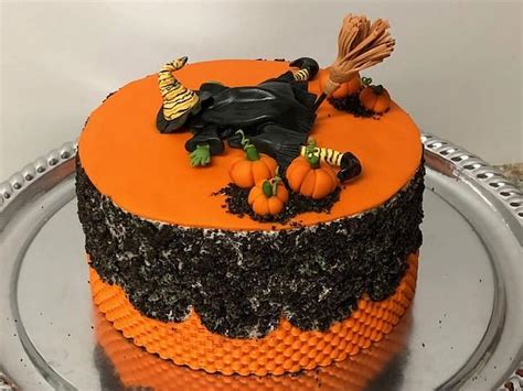 Halloween Witch Cake Decorated Cake By Patricia M Cakesdecor