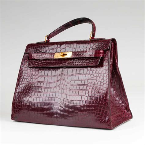 Hermes Vintage Kelly Bag 32 Bordeaux Lot 785