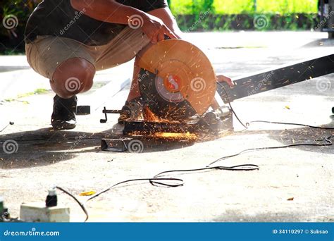 Worker Cut Steel Stock Image Image Of Abrasive Labor 34110297