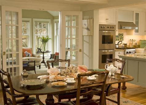 10 Homes With French Doors That Are Just So Gorgeous (PHOTOS) | HuffPost