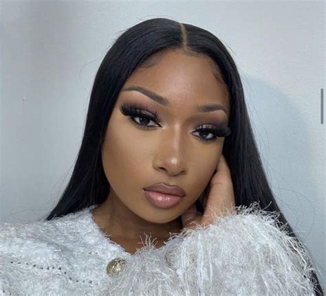 Megan Thee Stallion Claps Back At A Twitter User Who Suggests Shes