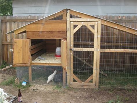 Chicken coop door automation has been discussed many times on this board, so i suggest you use the search function to read the previous posts and review what's in them first. Run door- need some pictures of a home-made people door to ...