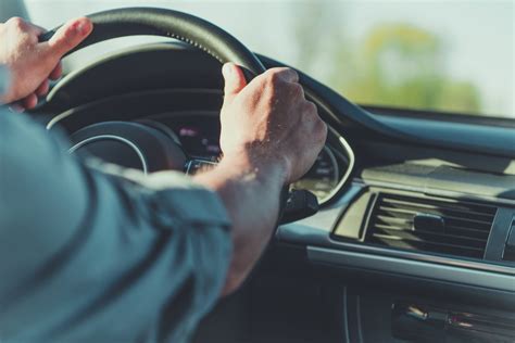 Tips On How To Stay Alert Behind The Wheel Bama Auto Glass