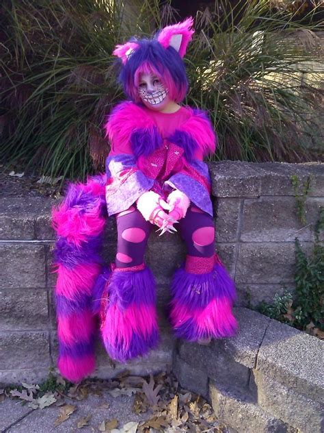 The cheshire cat is a perplexing fictitious character from lewis carroll's alice in wonderland. Pin on costumes