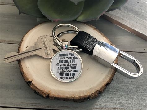 Ultimate guide to amazing gifts for college graduates. Graduation gift, Graduation Gift for him, Class of 2019 ...