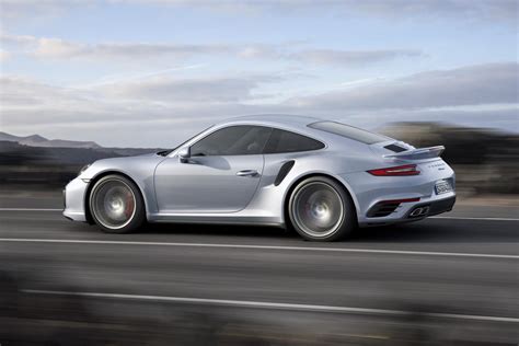 Porsches Upgraded 2017 911 Turbo Finally Breaks 200 Mph Autotalk