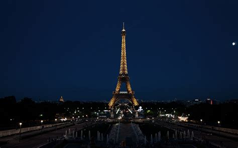 Eiffel Tower Screensavers Posted By Sarah Peltier