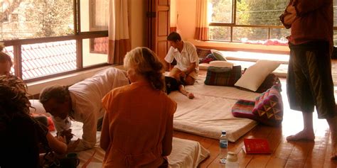 Sunshine Massage School Thai Yoga Massage In Chiang Mai