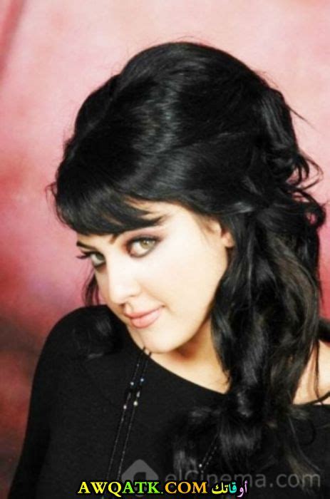 تدور قصة فيلم مش أنا حول حالة نفسية تعذب حسن ، هذه الحالة النفسية يجسدها الفنان تامر حسني ، وتتعلق بوالدته المريضة الفنانة سوسان. سحر خليل كل ما تريد معرفته عنها تقرير كامل و صور و معلومات