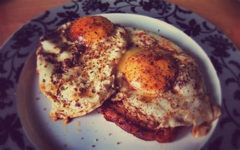 Homemade Spicy Fried Eggs On Butter Fried Bread Rfood