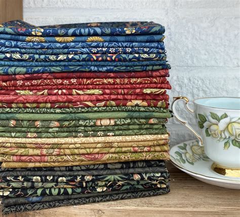 Here's the best guide that's out there. Best of Morris - Fall Fat Quarter Bundle