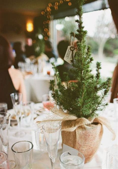 7 Christmas Tree Inspired Winter Wedding Decoration Ideas