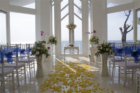 Top 5 Affordable Cheap Wedding Venues