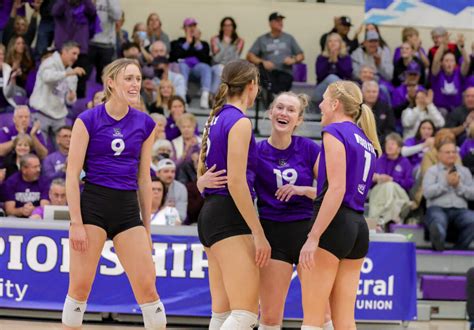 Weber State Volleyball Into Title Match With Heart Stopping 3 2 Win Over Montana State News