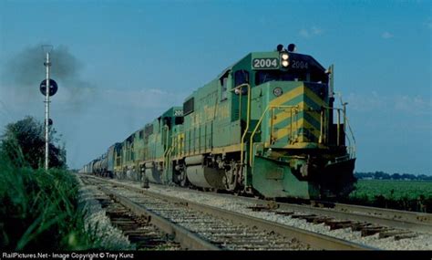It 2004 Illinois Terminal Railroad Emd Gp38 2 At Springfield Illinois