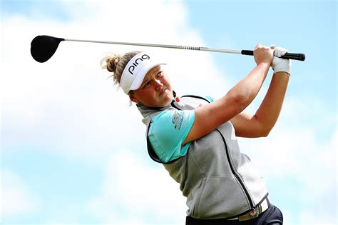 Final Round Of New Zealand Women S Open Delayed Brooke Henderson Leads
