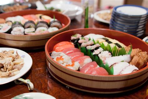 The 10 Best Traditional Japanese Foods And Dishes
