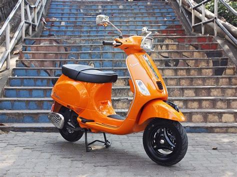 Vespa scooters price starts at rs. Piaggio Vespa S Review: Gallery @ ZigWheels