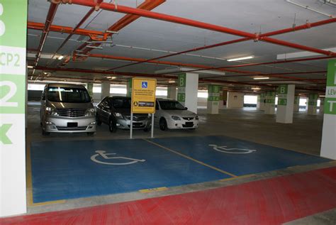 The parking rate for overnight parkers are not so budget. klia2 parking facility, gallery 2 | Malaysia Airport KLIA2 ...