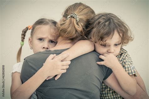 Sad Children Hugging His Mother Stock Foto Adobe Stock