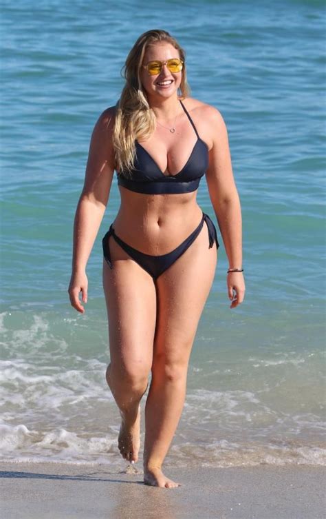 Iskra Lawrence Looks Sensational As She Enjoys A Miami Beach Day