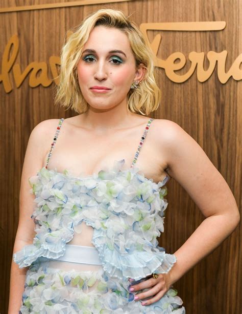 Follow harley's adventures after she breaks up with the joker and strikes out on her own. HARLEY QUINN SMITH at Elle & Ferragamo Hollywood Rising Celebration in West Hollywood 10/11/2019 ...