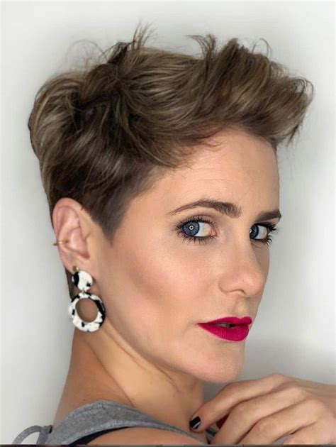 56 Stylish Short Hair Style For Female Short Pixie Haircut Page 50 Of 56 Fashionsum