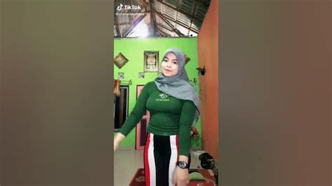 jilbab memek tembem sange bergaris youtube